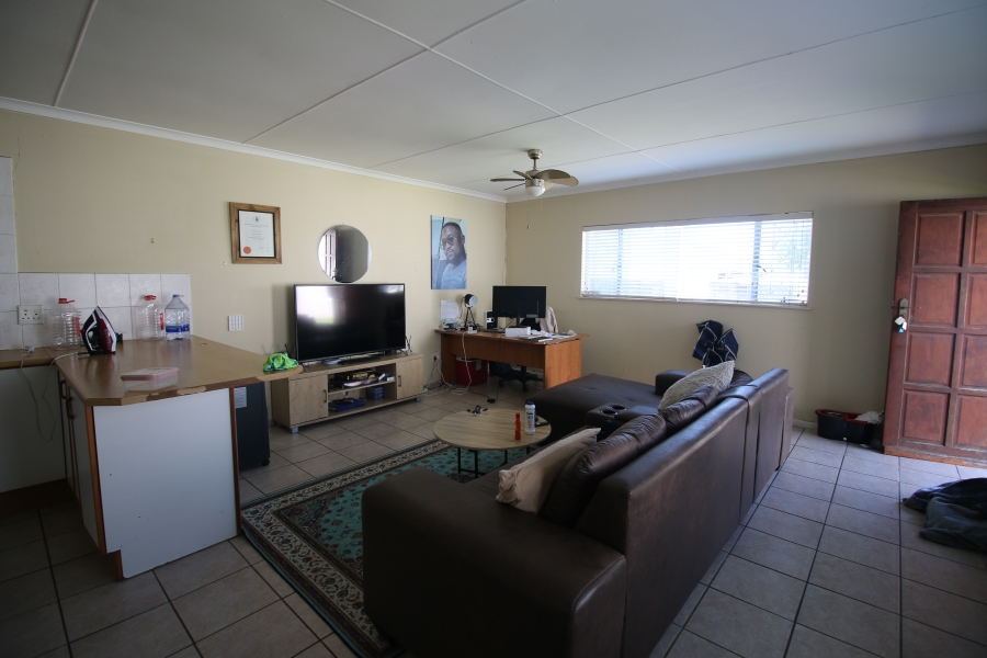 5 Bedroom Property for Sale in Berea Eastern Cape